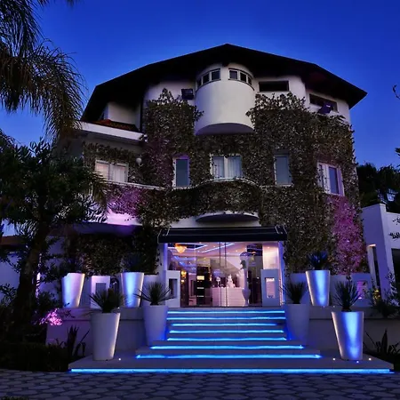 La Fenice Hotel 3*